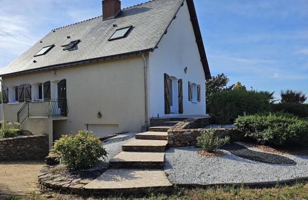 maison spacieuse et lumineuse avec 4 chambres