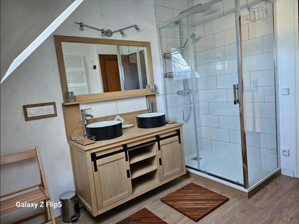 maison spacieuse et lumineuse avec 4 chambres