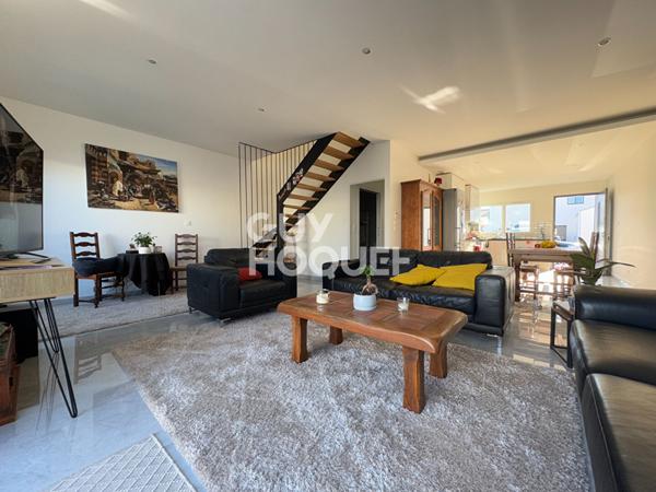 Maison neuve Saint Xandre 5 pièce(s) 114 m2 avec piscine