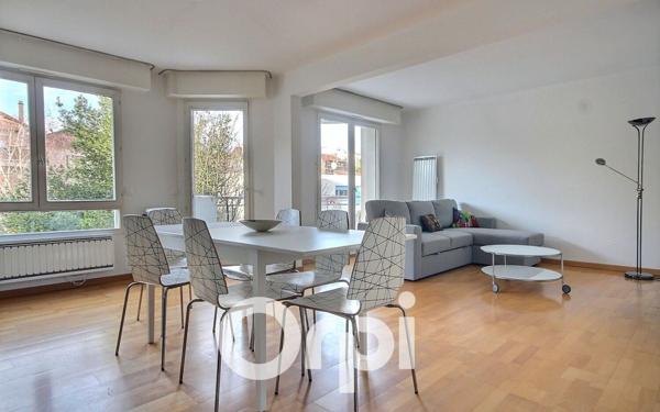 Appartement à louer    3 pièces • 75,40 m2 Chaville