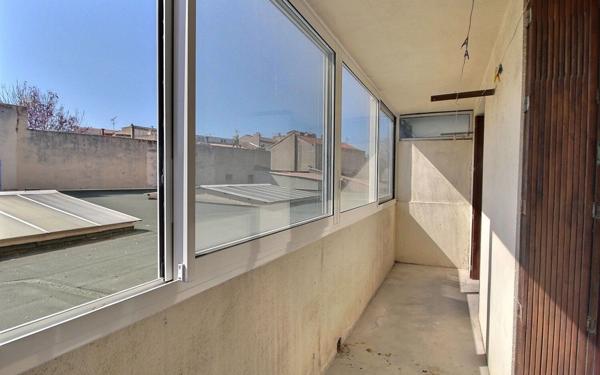 Appartement à vendre    3 pièces • 58 m2 Marseille 10