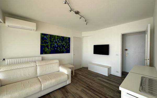 Appartement à vendre    1 pièce • 23,26 m2 Menton