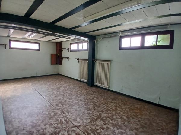 Maison 90 m2 + sous-sol sur 1300 m² de terrain