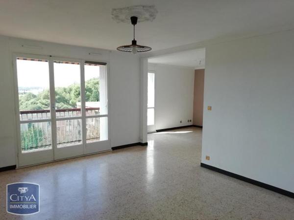 Appartement à louer 3 pièces 80m²