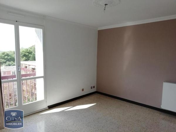Appartement à louer 3 pièces 80m²