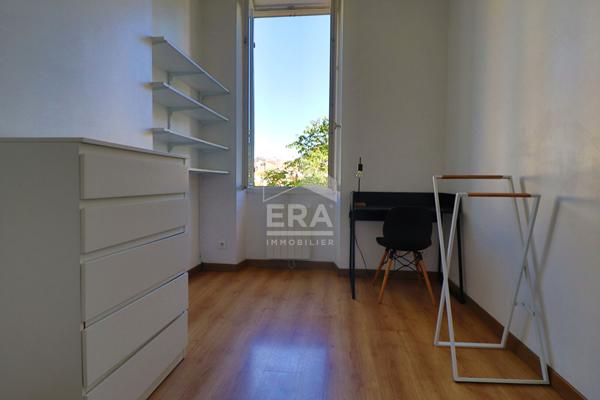 Location Appartement Marseille Type 2 de 38m2 Lumineux et calme secteur Blancarde