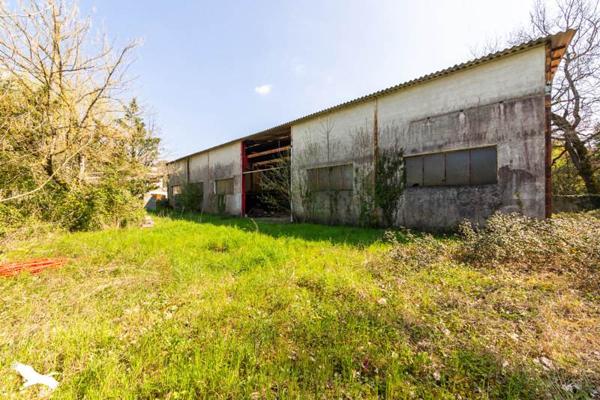 Maison à vendre |                                       Lafox |                                        8 pièces  |  213 m²