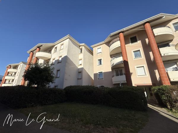 Appartement
         2 pièces
        - 51 m² Exclusivité 125 000 € *