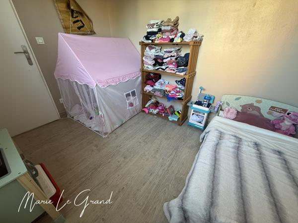 Appartement
         2 pièces
        - 51 m² Exclusivité 125 000 € *