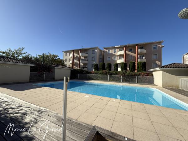 Appartement
         2 pièces
        - 51 m² Exclusivité 125 000 € *