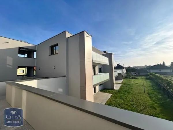 Appartement à louer 2 pièces 46.85m²