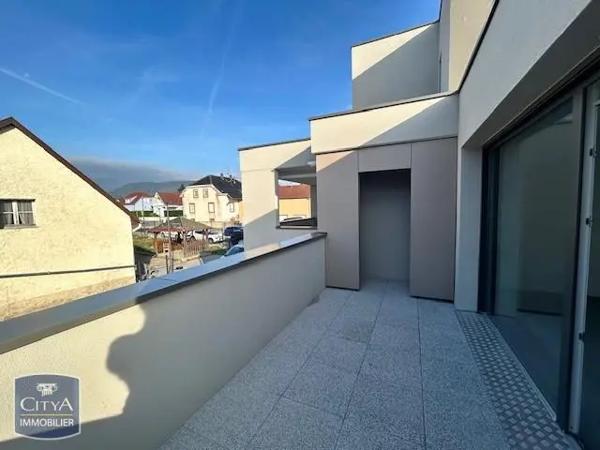 Appartement à louer 2 pièces 46.85m²