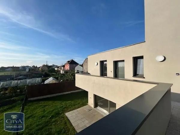 Appartement à louer 2 pièces 46.85m²