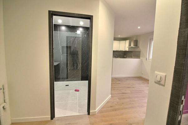 REIMS - TYPE 2 - CLEMENCEAU - PROCHE CENTRE