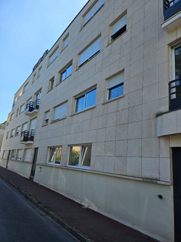 REIMS - TYPE 2 - CLEMENCEAU - PROCHE CENTRE
