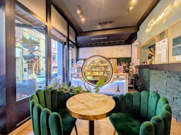 Local commecrial à Louer à LILLE 3684 €