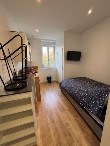 STUDIO MEUBLE CENTRE VILLE PROVISION CHAUFFAGE EAU WIFI , Brest