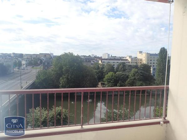 Appartement à louer 4 pièces 87.62m²