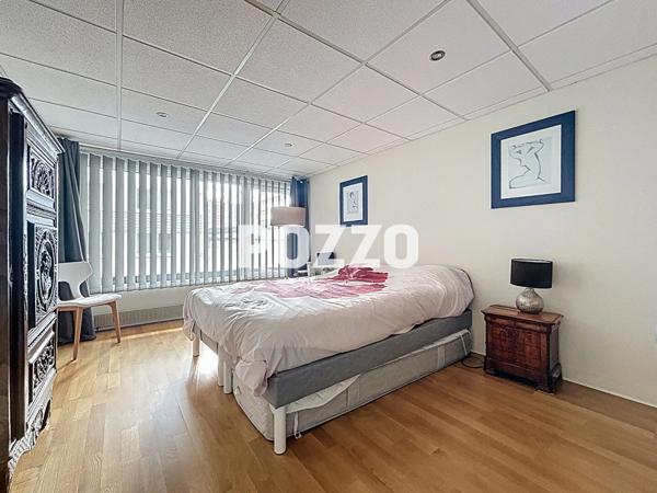 Appartement Cherbourg En Cotentin 6 pièce(s) 175.10 m2 CHERBOURG EN COTENTIN