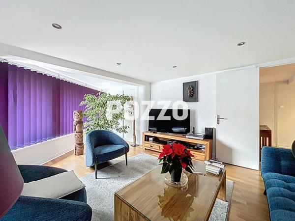 Appartement Cherbourg En Cotentin 6 pièce(s) 175.10 m2 CHERBOURG EN COTENTIN