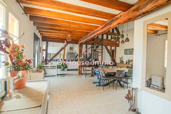 Maison à vendre 8 pièces de 202 m²