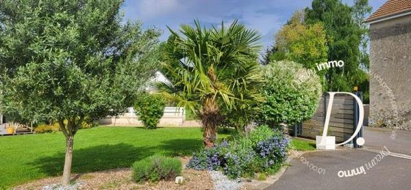 UNE MAISON SUR SOUS-SOL TOTAL QUI COCHE TOUTES LES CASES : VOLUMES, PISCINE, SOUS-SOL, CALME ET AUCUN TRAVAUX !