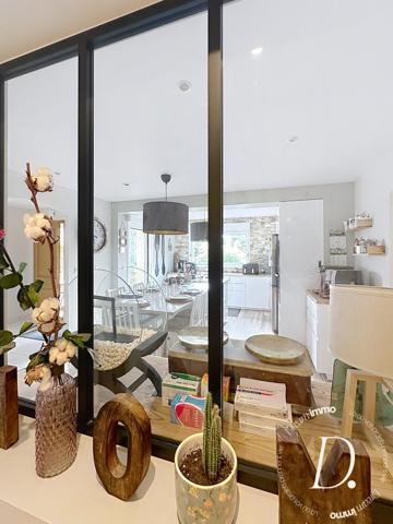 UNE MAISON SUR SOUS-SOL TOTAL QUI COCHE TOUTES LES CASES : VOLUMES, PISCINE, SOUS-SOL, CALME ET AUCUN TRAVAUX !