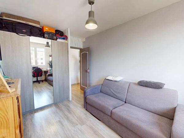 Appartement de Type 4 avec balcon et Garage, Ascenseur