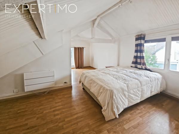 Massy (91300) Maison principale + Maison en lot arrière édifiée sur une parcelle de 387 m²