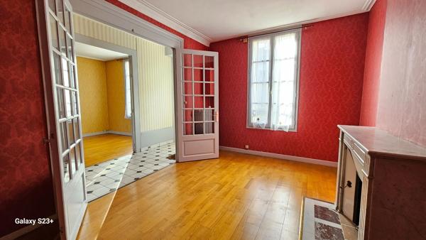 Maison Niort 9 pièces 195 m²