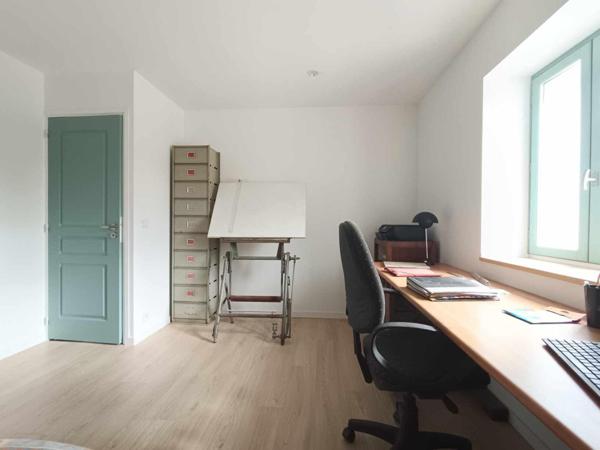 Maison à Elven, 56250 - 6 pièces 169m²