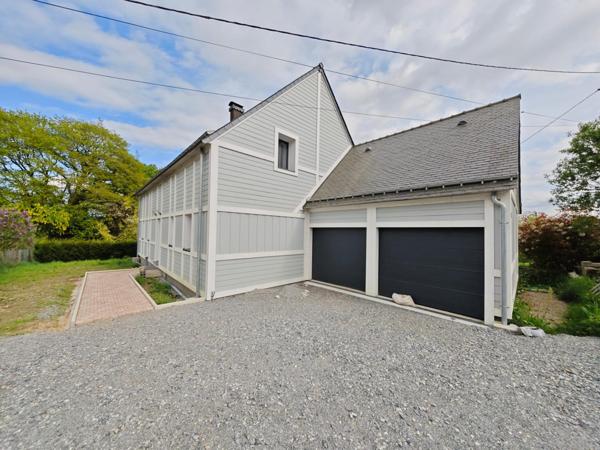 Maison à Elven, 56250 - 6 pièces 169m²