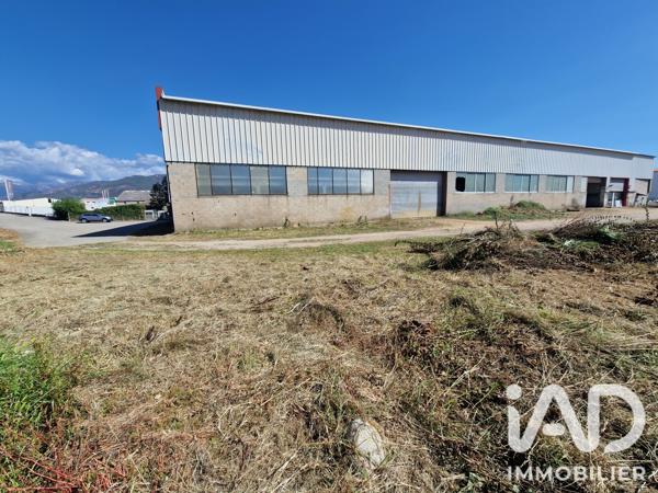 Hangar à vendre 2 576 m² Afa