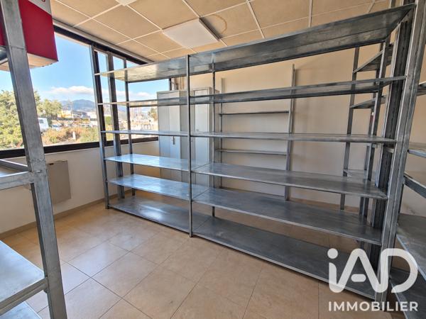 Hangar à vendre 2 576 m² Afa