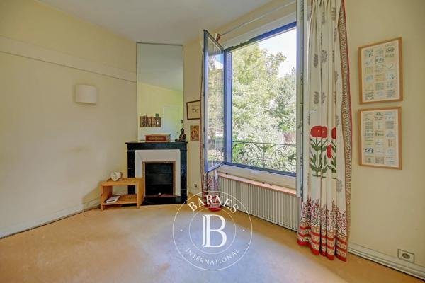 Viroflay, Maison 5 Chambres -  183 m² à vendre