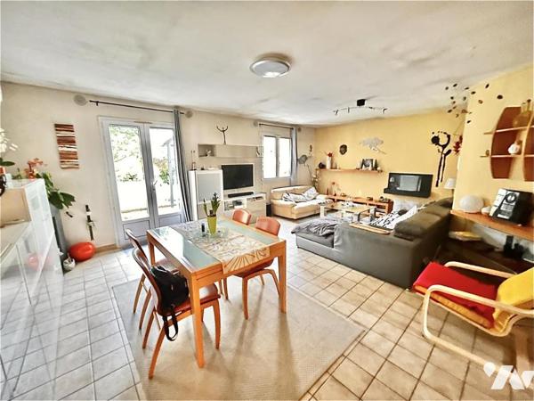 Maison de plain-pied avec locataire en place 