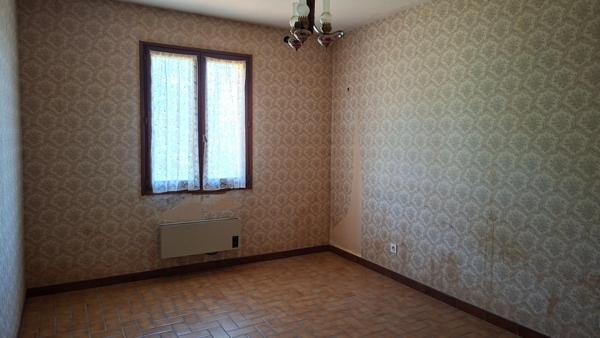 A vendre : Maison familiale à rénover 130m2 sur  DIGNE LES BAINS (04)