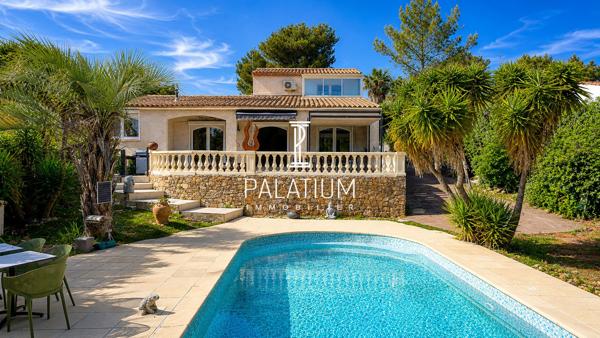 St Raphael Charmante Maison avec piscine 160 m2