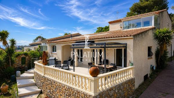 St Raphael Charmante Maison avec piscine 160 m2