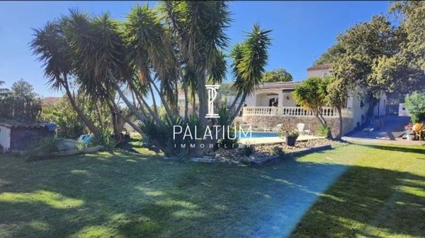 St Raphael Charmante Maison avec piscine 160 m2