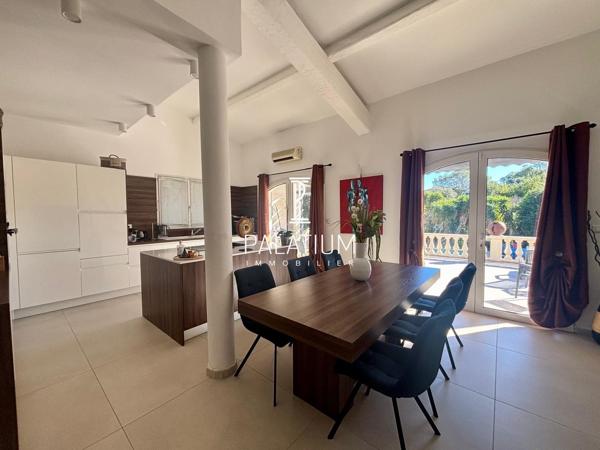 St Raphael Charmante Maison avec piscine 160 m2