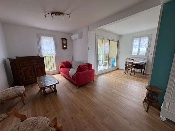 Appartement à louer 790 € CC CARCASSONNE 3 p 90 m² DPE C