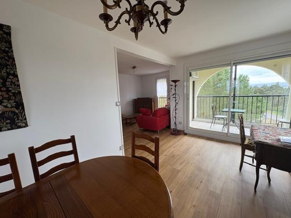 Appartement à louer 790 € CC CARCASSONNE 3 p 90 m² DPE C