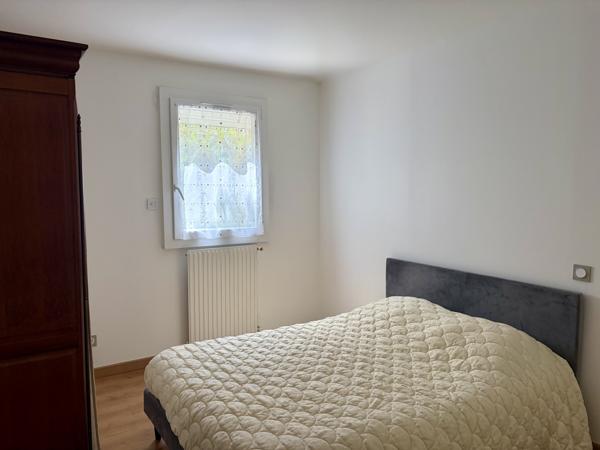 Appartement à louer 760 € CC CARCASSONNE 3 p 90 m² DPE C