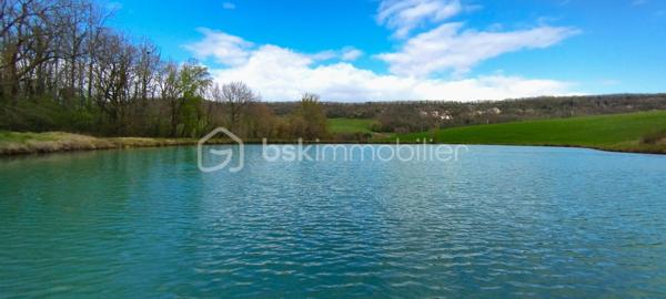 Terrain de loisirs de 18 357 m²