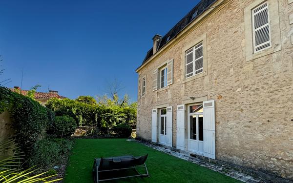 Maison à vendre    6 pièces •  Périgueux