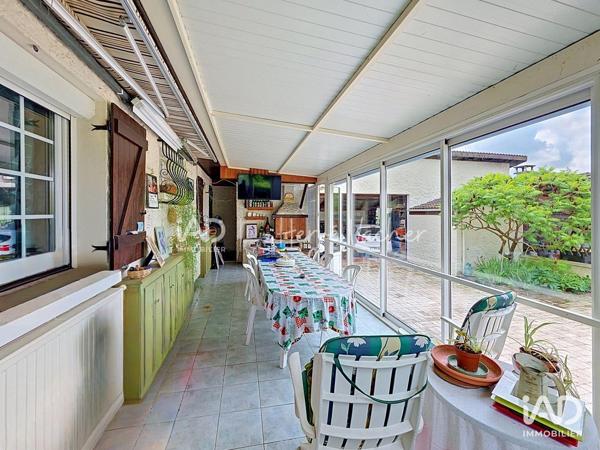 Maison à vendre 4 pièces 191 m² Buellas