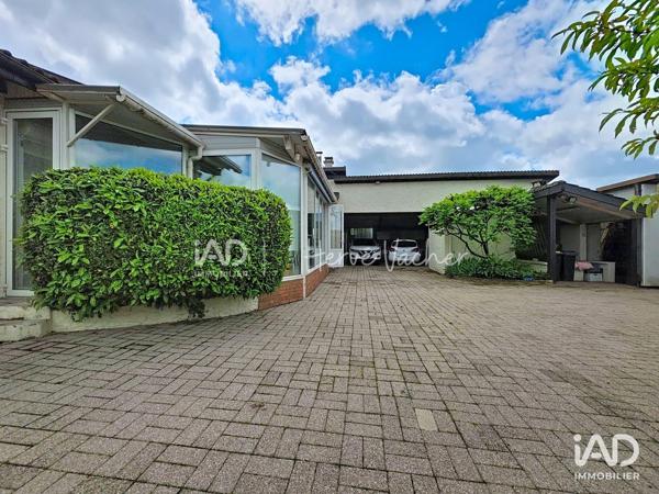 Maison à vendre 4 pièces 191 m² Buellas