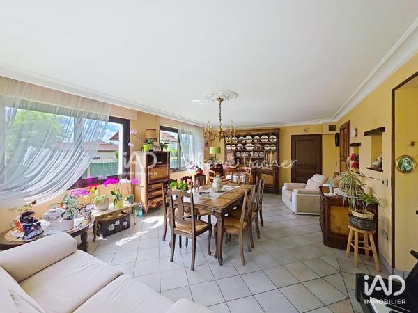 Maison à vendre 4 pièces 191 m² Buellas