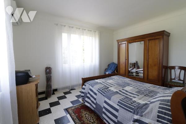 A VENDRE - VITRAC - Maison de 141 m² sur parcelle de 99770 m²